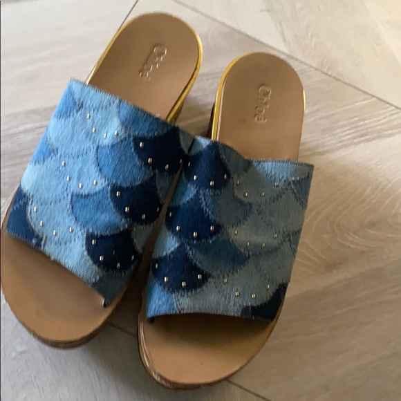 Shoes - Picture 4 of 5